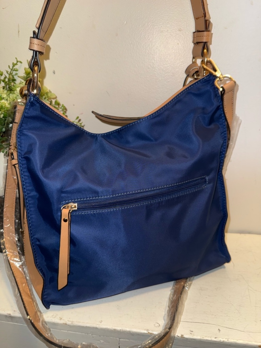 Sondra Roberts Navy Crossbody Hobo with Tan Trim and Tassel NWOT - Picture 3 of 7